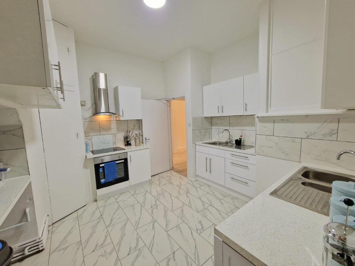 Spacious 4 Bedrooms Apartment For 10 Near Marble Arch London Exterior photo
